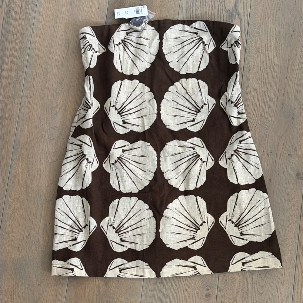 NWT Strapless Shell Print Mini Dress